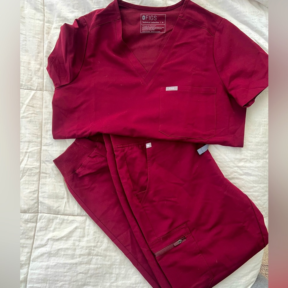 Women’s Figs Scrub Set, size M